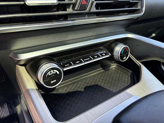 Geely Coolray Flagship, 2023 года, пробег 81821 км
