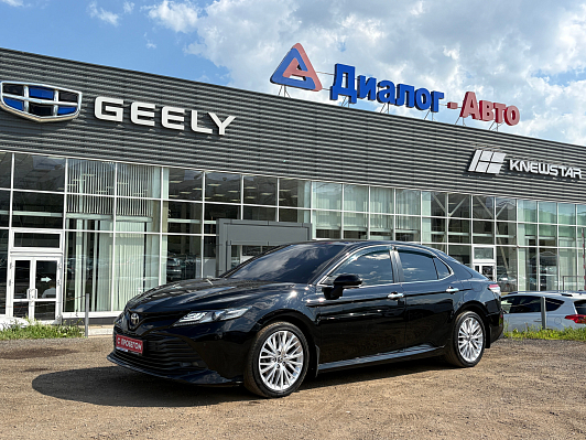 Toyota Camry, 2020 года, пробег 132221 км