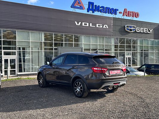 Lada (ВАЗ) Vesta Luxe, 2021 года, пробег 128814 км