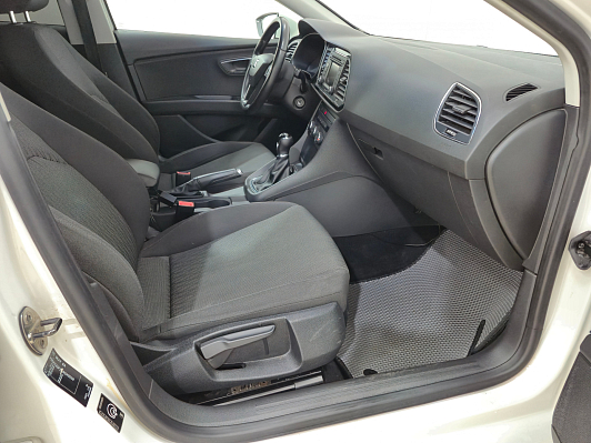 SEAT Leon Style, 2013 года, пробег 197668 км