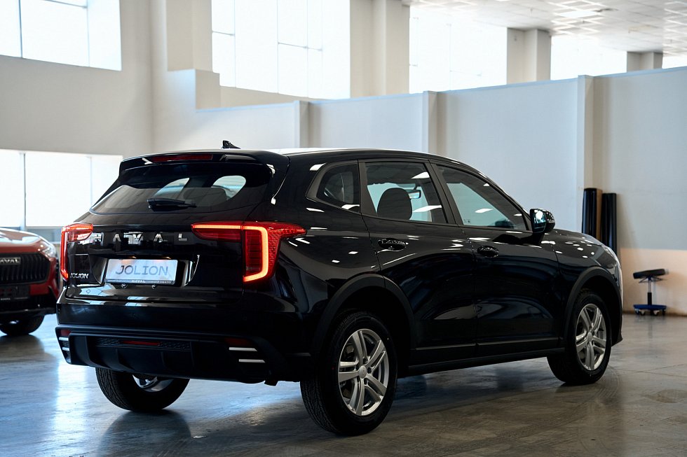 Haval Jolion Техно+, черный