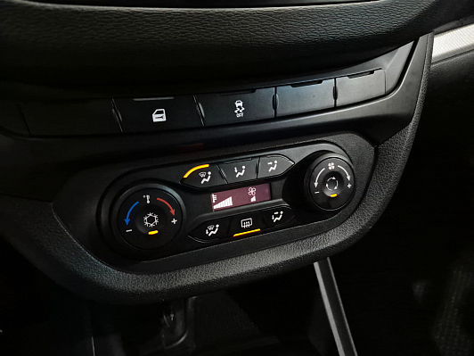 Lada (ВАЗ) Vesta Comfort, 2017 года, пробег 103515 км