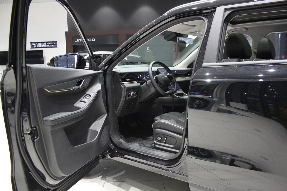Jaecoo J6 Комфорт, черный