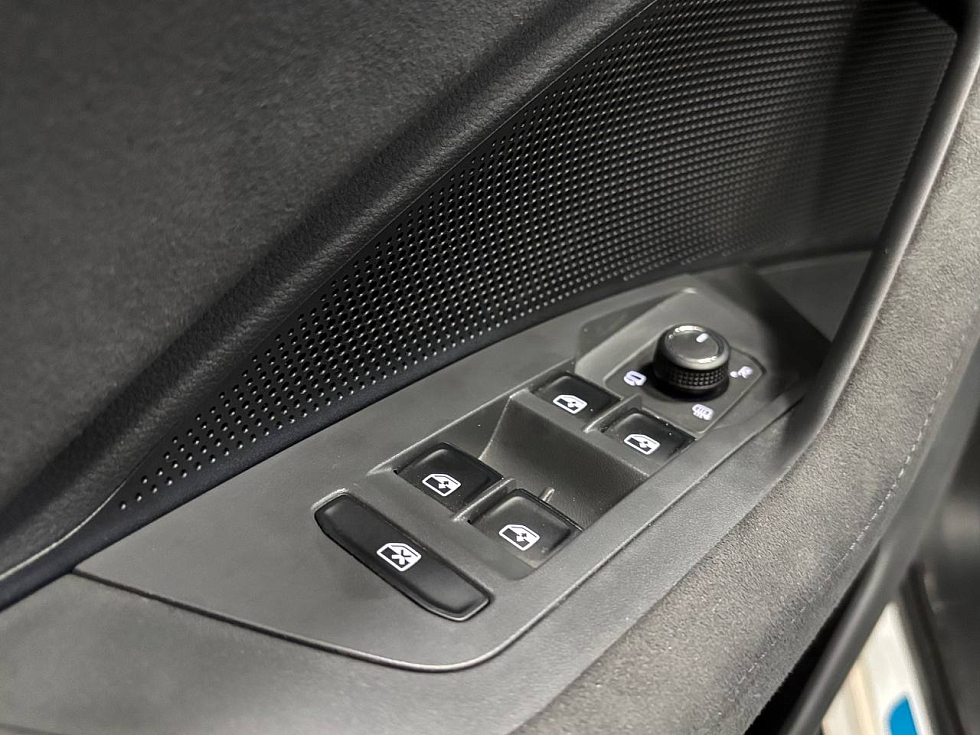 Volkswagen Tiguan R-Line Smart Leadership, белый