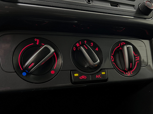 Volkswagen Polo CONNECT, 2018 года, пробег 204075 км
