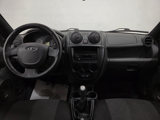 Lada (ВАЗ) Granta, 2013 года, пробег 118167 км