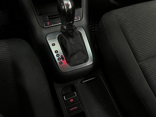Volkswagen Tiguan Cup, 2011 года, пробег 177947 км