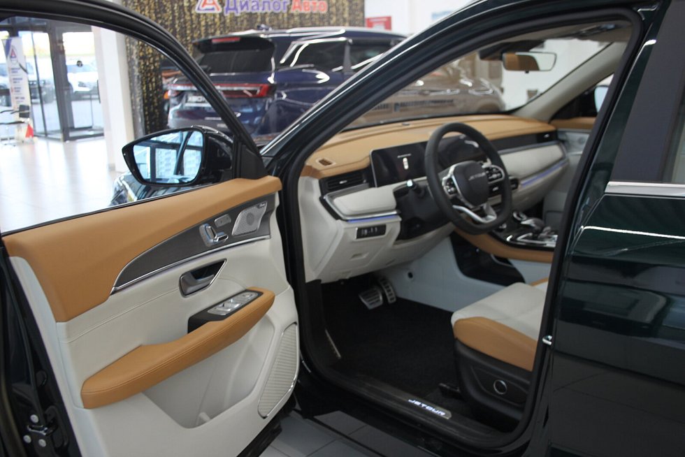 Jetour X70+ Комфорт, зеленый