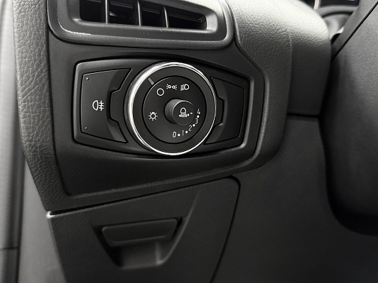 Ford Focus Trend, 2012 года, пробег 145982 км