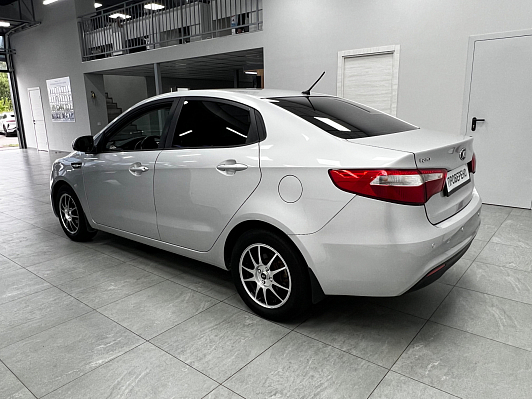 Kia Rio Luxe, 2014 года, пробег 140216 км