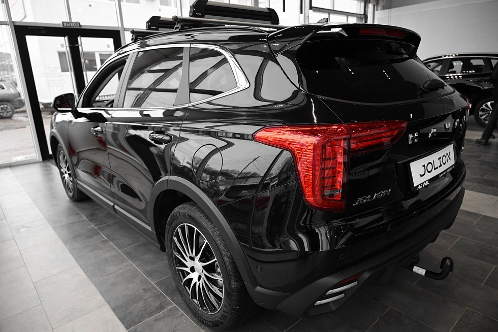 Haval Jolion Техно+, черный