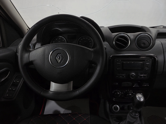 Renault Duster Privilege, 2012 года, пробег 182383 км