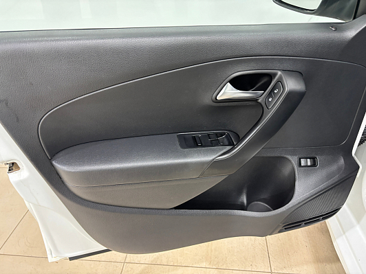 Volkswagen Polo Trendline, 2020 года, пробег 112763 км