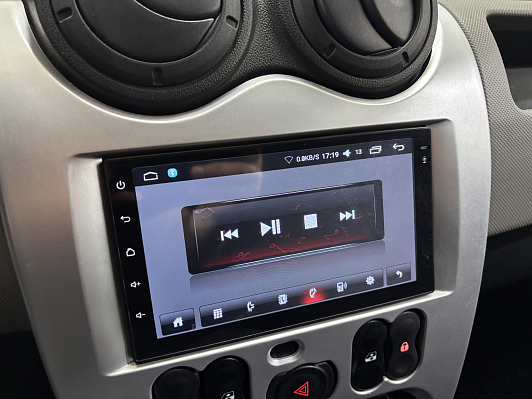 Renault Sandero, 2012 года, пробег 74318 км