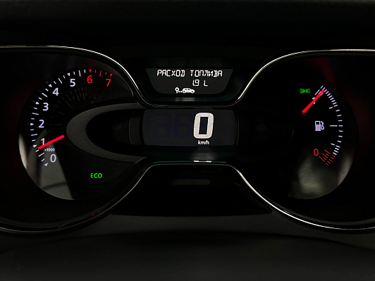 Renault Kaptur Style, 2017 года, пробег 109000 км