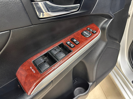 Toyota Camry, 2012 года, пробег 216905 км