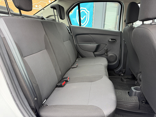 Renault Logan Style, 2021 года, пробег 30666 км