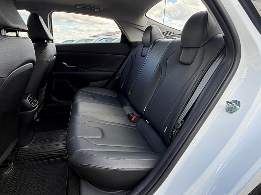 Hyundai Elantra GLX, 2024 года, пробег 41000 км