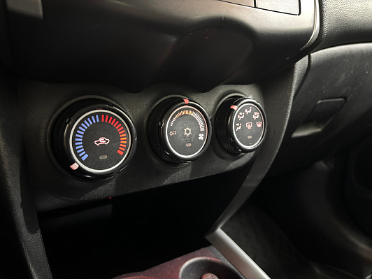 Mitsubishi ASX Inform, 2011 года, пробег 196324 км