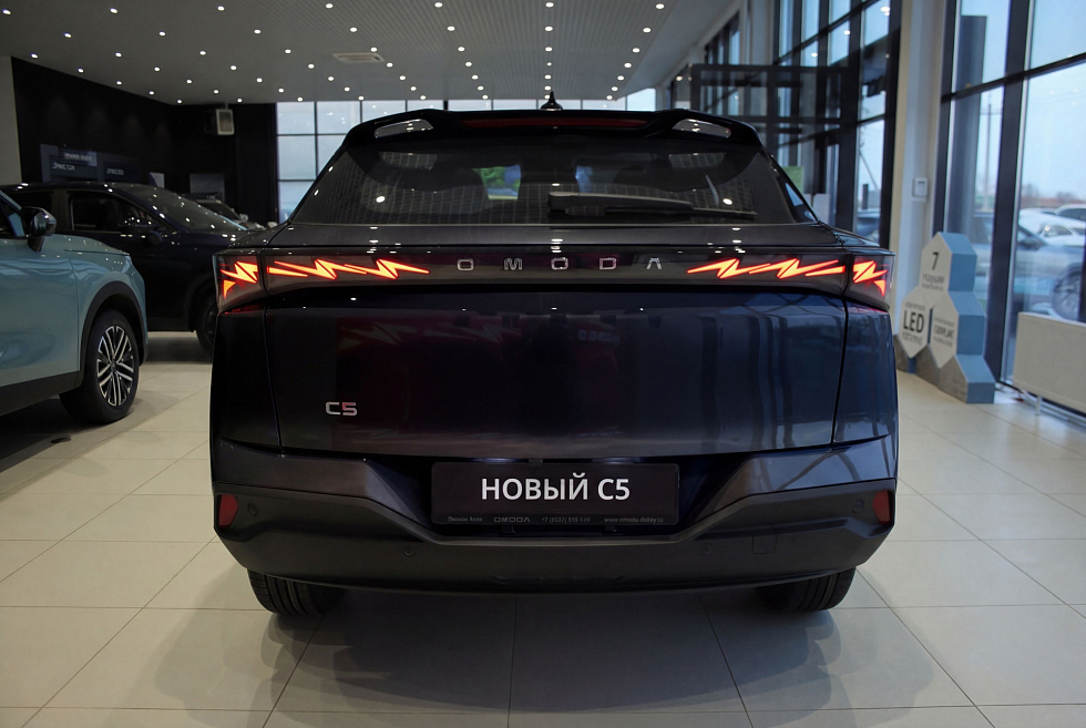 Omoda C5 Драйв, черный