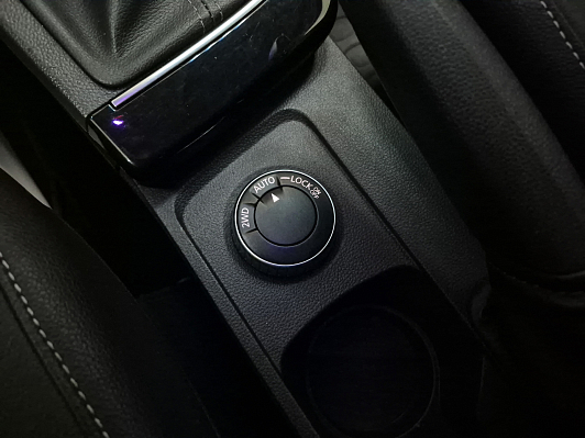 Renault Arkana Style TCe 150, 2019 года, пробег 124179 км